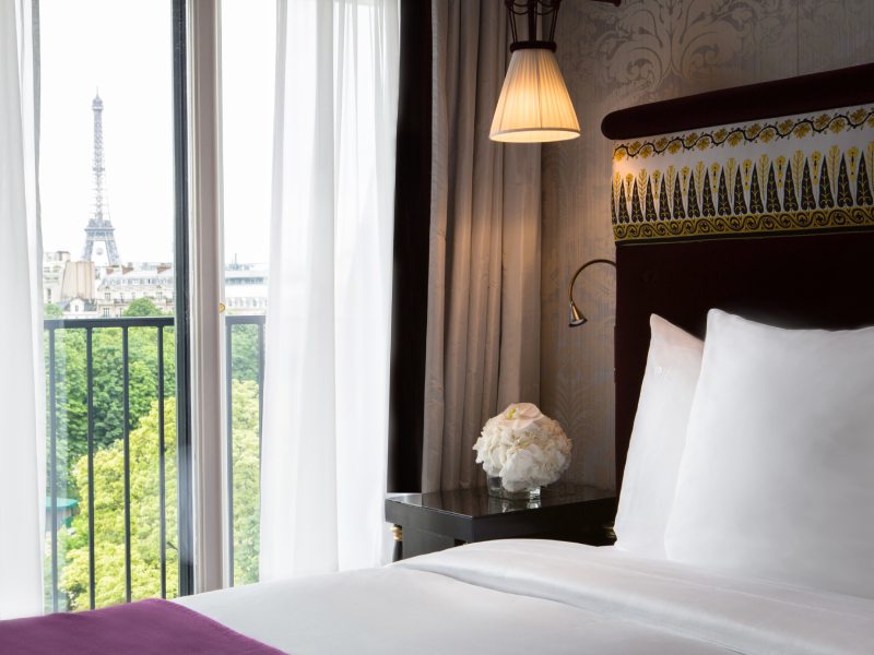 Fall in love with Paris - Eiffel Tower View Suite in Paris, France